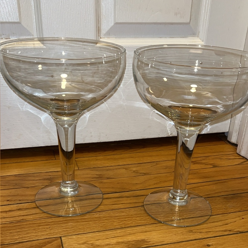 2 large wine glasses